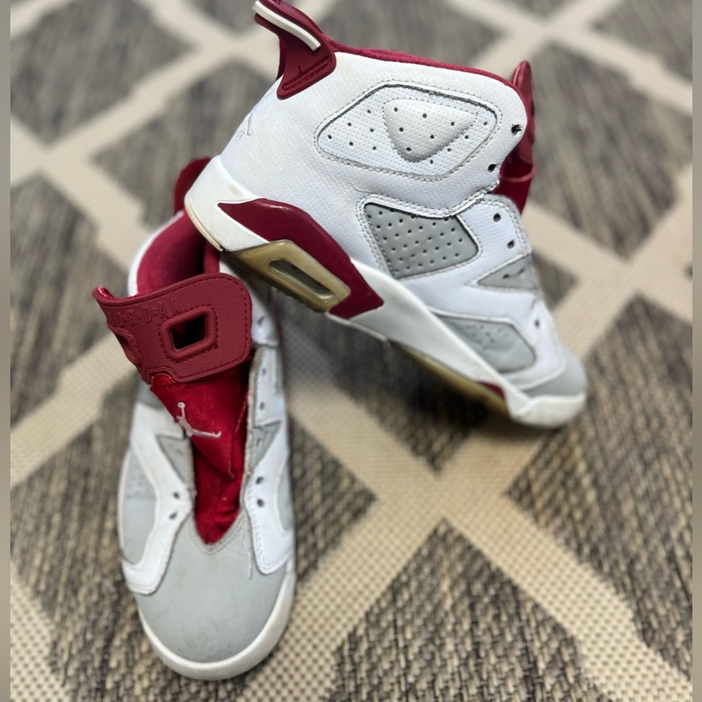 Nike Air Jordan 6 Retro Alternate Hare OG VI 384664–113 White Red - Size 7